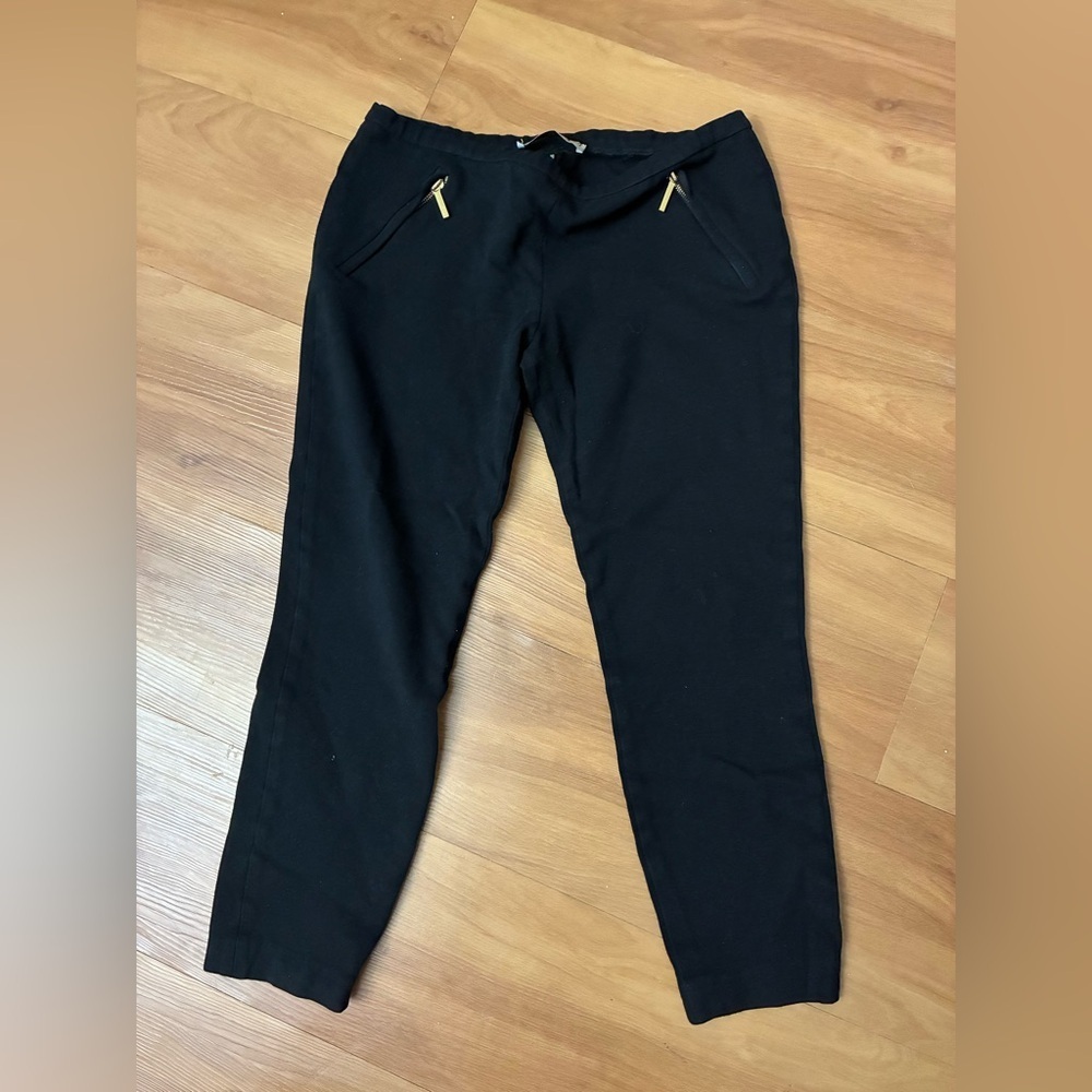 Emilio Pucci Black Elastic Waist Stretch Pants with Branded Label Size 10